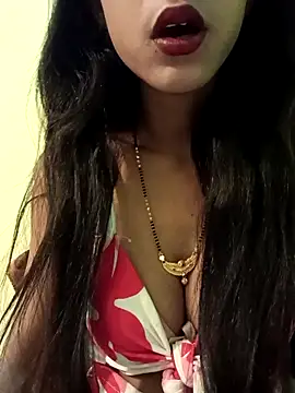 Snapshot of Stripper_Maahi chatting on March 2025 08:48:02 AM Stripper Maahi online show from March 2025 08:48:02 AM