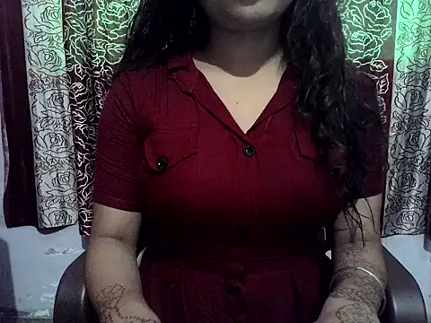 SIYA MAVI online show from October 2025 03:45:02 AM