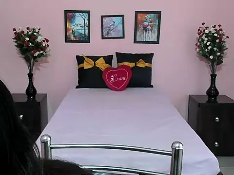 Snapshot of Melis_Sandra chatting on February 2025 03:45:02 AM Melis Sandra online show from February 2025 03:45:02 AM