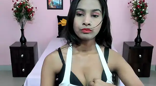 Snapshot of Melis_Sandra chatting on February 2025 03:36:02 AM Melis Sandra online show from February 2025 03:36:02 AM