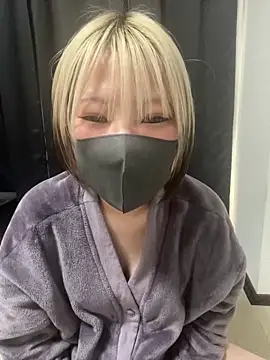 Hikaru-chan online show from January 2025 03:45:01 AM