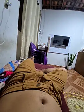 Snapshot of safadinho318 chatting on December 2025 05:14:02 AM safadinho318 online show from December 2025 05:14:02 AM