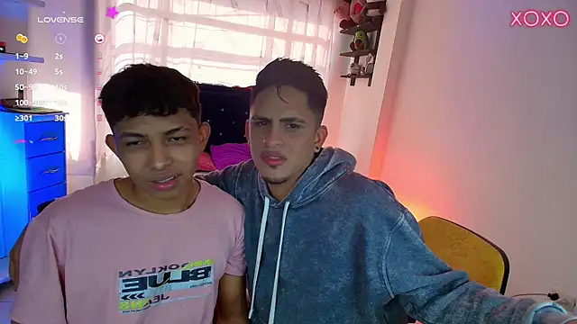 Snapshot of twinkmilk_ chatting on January 2025 07:39:02 PM twinkmilk online show from January 2025 07:39:02 PM