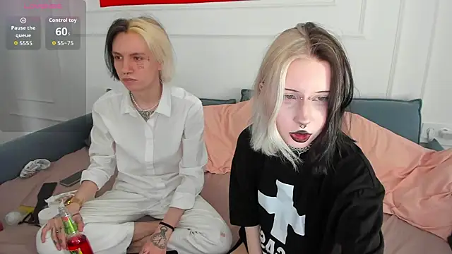 VeryRare TwinS online show from May 2026 04:39:02 AM