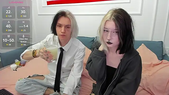 VeryRare TwinS online show from May 2026 03:31:02 PM