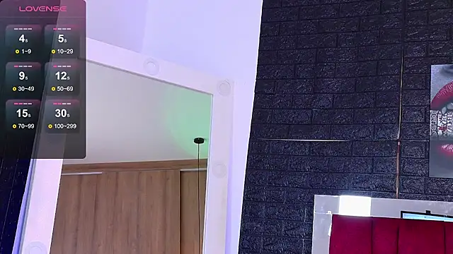 Snapshot of Emily_sc chatting on October 2025 01:45:02 PM Emily sc online show from October 2025 01:45:02 PM