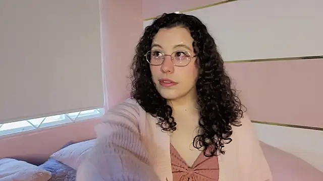 Charlotte  Miller online show from October 2025 11:44:02 AM