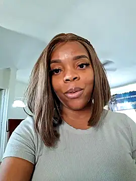Snapshot of Sade_summer chatting on January 2025 02:51:01 PM Sade summer online show from January 2025 02:51:01 PM