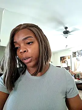 Snapshot of Sade_summer chatting on January 2025 05:53:01 PM Sade summer online show from January 2025 05:53:01 PM