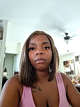 Snapshot of Sade_summer chatting on January 2025 07:38:02 PM Sade summer online show from January 2025 07:38:02 PM