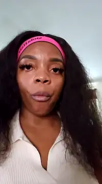 Snapshot of Sade_summer chatting on January 2025 03:51:01 PM Sade summer online show from January 2025 03:51:01 PM