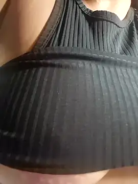 AliceRuivinha2 online show from March 2025 06:33:01 PM