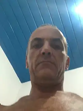 Snapshot of GoloZeusMax chatting on March 2026 11:08:01 PM GoloZeusMax online show from March 2026 11:08:01 PM