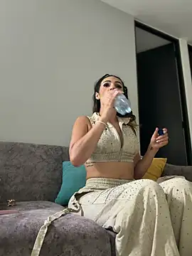 Samantha bigboobs online show from June 2026 11:59:02 AM