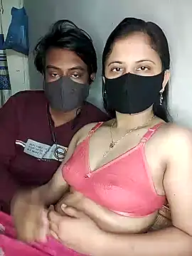 Hot Nila online show from January 2025 03:00:02 AM