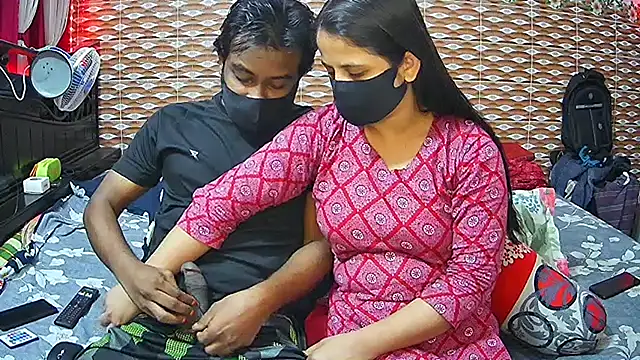 Hot Nila online show from April 2026 03:24:01 AM