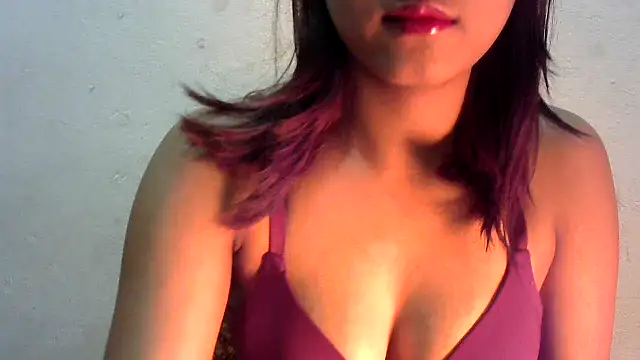 Snapshot of privi_pavvy chatting on March 2025 11:36:02 AM privi pavvy online show from March 2025 11:36:02 AM