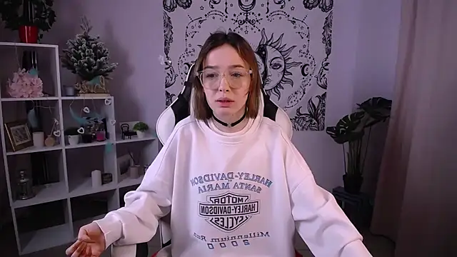 Snapshot of MiniSofy chatting on January 2025 01:26:01 PM MiniSofy online show from January 2025 01:26:01 PM