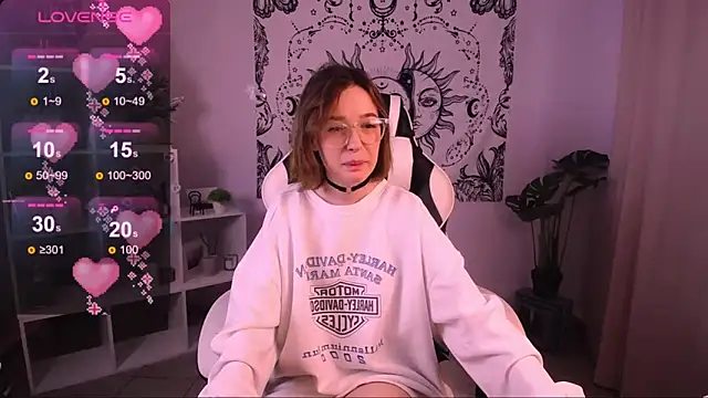 Snapshot of MiniSofy chatting on January 2025 01:19:02 PM MiniSofy online show from January 2025 01:19:02 PM