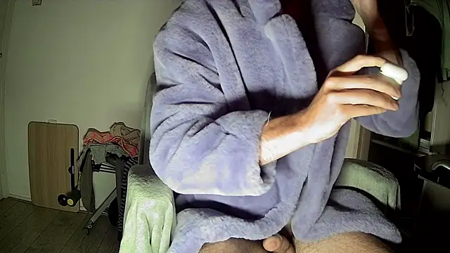 onesieboyx online show from June 2026 08:59:02 AM