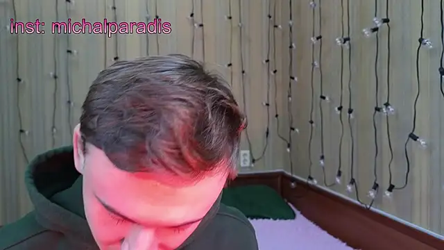 Snapshot of michael_sexdevil chatting on October 2025 06:31:02 PM michael sexdevil online show from October 2025 06:31:02 PM