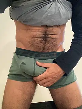 JoaoLenhador online show from October 2025 10:24:01 AM