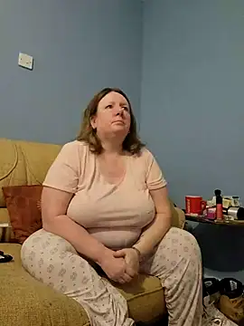 curvy girl71 online show from March 2025 07:15:01 PM