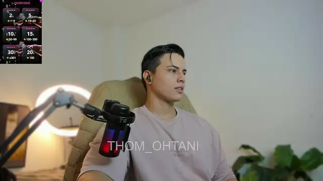 Snapshot of Thom_Ohtani chatting on February 2026 10:53:01 PM Thom Ohtani online show from February 2026 10:53:01 PM