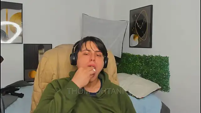 Thom Ohtani online show from May 2026 11:33:02 PM