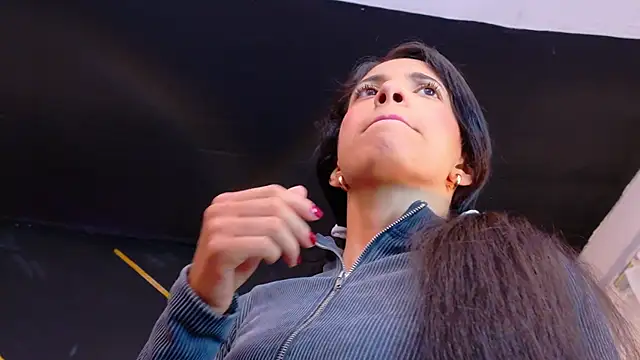 amabel zambrano online show from January 2026 10:40:01 AM