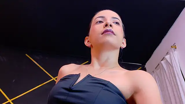 Snapshot of amabel_zambrano chatting on May 2026 09:03:02 AM amabel zambrano online show from May 2026 09:03:02 AM