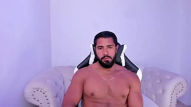 Santiago huntt online show from October 2025 03:56:02 PM