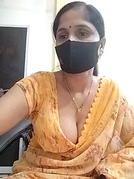 Snapshot of priyancyfun chatting on October 2025 04:42:01 PM priyancyfun online show from October 2025 04:42:01 PM