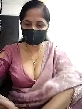 Snapshot of priyancyfun chatting on November 2025 01:51:02 AM priyancyfun online show from November 2025 01:51:02 AM