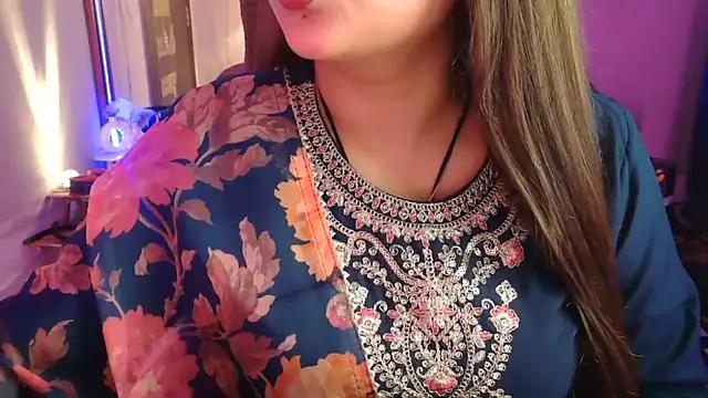 Mitikaa online show from May 2026 01:40:01 PM