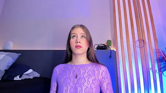 sara  jones gh online show from September 2025 11:34:02 AM