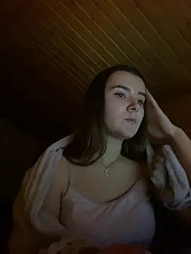 mewKate online show from March 2025 06:55:01 PM