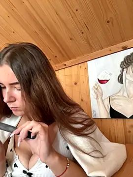 mewKate online show from October 2025 11:08:02 AM