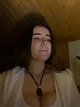 mewKate online show from April 2026 07:22:01 PM