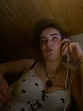 mewKate online show from May 2026 08:14:01 PM
