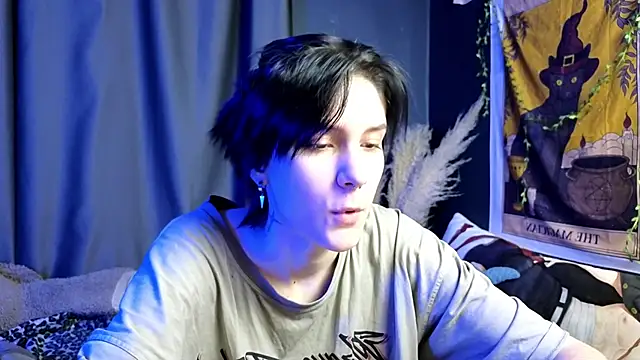 Snapshot of Hyeon_Jin chatting on February 2025 08:45:02 PM Hyeon Jin online show from February 2025 08:45:02 PM