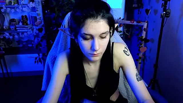 Snapshot of Hyeon_Jin chatting on February 2025 04:31:01 AM Hyeon Jin online show from February 2025 04:31:01 AM