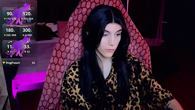 Snapshot of Hyeon_Jin chatting on March 2026 03:37:02 PM Hyeon Jin online show from March 2026 03:37:02 PM