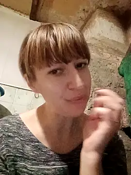 Snapshot of Calibers2932 chatting on February 2025 04:53:02 PM Calibers2932 online show from February 2025 04:53:02 PM