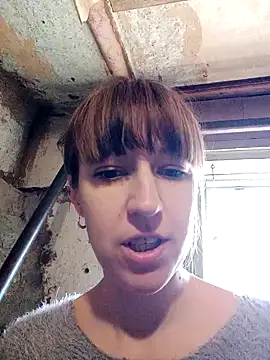 Snapshot of Calibers2932 chatting on February 2025 10:15:02 AM Calibers2932 online show from February 2025 10:15:02 AM