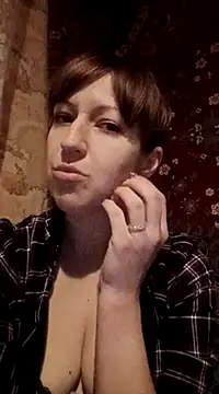 Snapshot of Calibers2932 chatting on February 2025 03:48:02 PM Calibers2932 online show from February 2025 03:48:02 PM