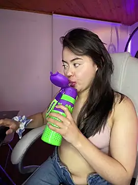 Camila pinkk online show from May 2026 02:34:01 PM