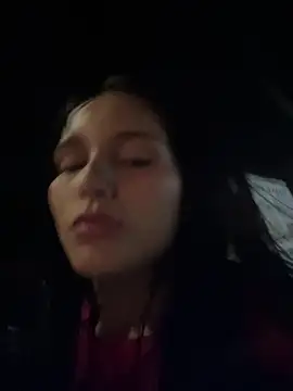 Snapshot of the_queen_of_street chatting on April 2026 03:33:02 AM the queen of street online show from April 2026 03:33:02 AM