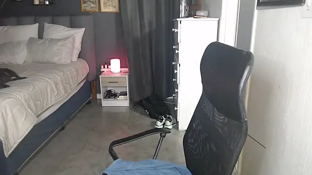 boeslaboes1 online show from March 2026 04:55:01 PM