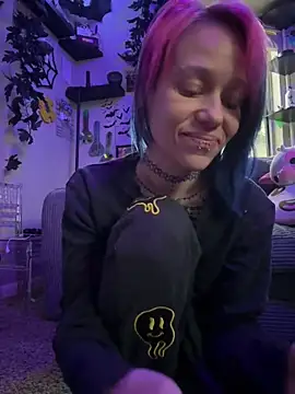 trashbrat online show from May 2026 11:31:01 PM